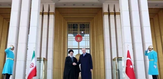 Cumhurbaşkanı Erdoğan, İran Cumhurbaşkanı Reisi'yi resmi törenle karşıladı