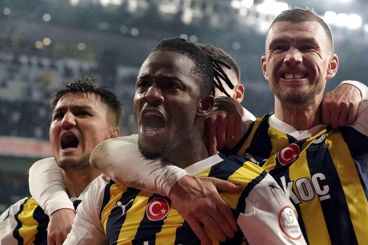Fenerbahçe, Başakşehir'i 1-0 Mağlup Ederek Seriyi Sürdürdü
