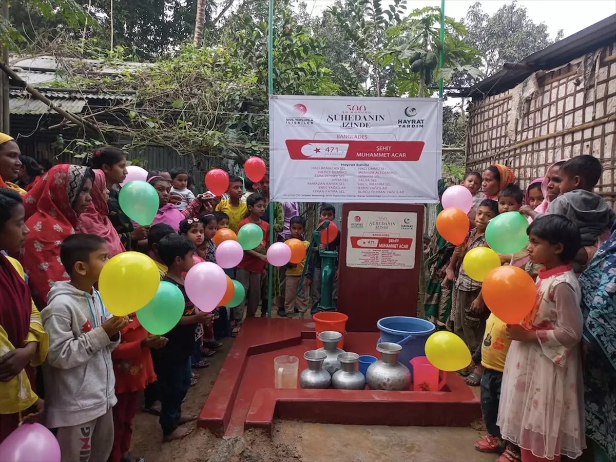 Hayrat İnsani Yardım Derneği, sınır ötesinde su kuyuları açtı