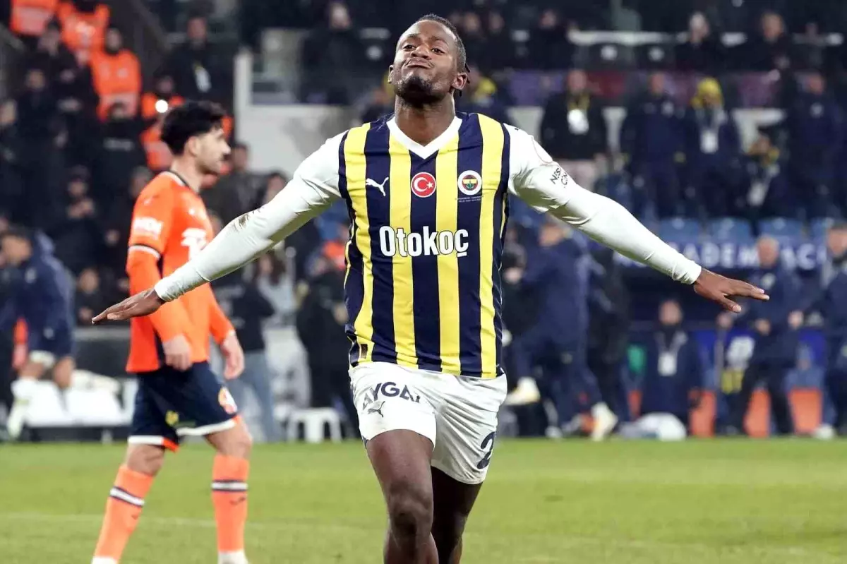 Fenerbahçe'nin Michy Batshuayi, Başakşehir Maçında 14. Golünü Attı ...