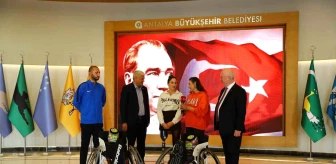 Antalya Büyükşehir Belediyesi Engelli Sporculara Ekipman Desteği Sağladı