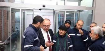 Turgutlu Belediye Başkanı Çetin Akın, Fen İşleri ve Park ve Bahçeler Müdürlüğü personeliyle bir araya geldi