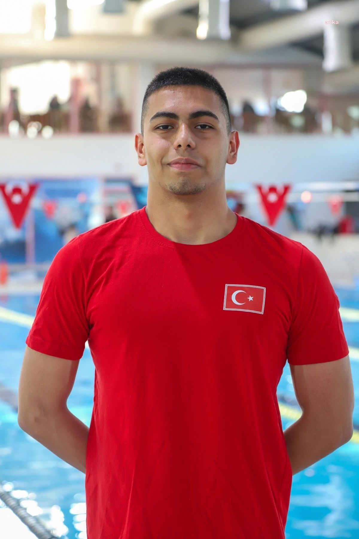 Eskişehirli Yüzücü İsmail Kerem Kurtoğlu, Bulgaristan'da Milli Formayla Yarışacak