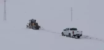 Erzurum, Iğdır, Kars ve Ağrı'da Kar ve Tipi Nedeniyle Ulaşım Sağlanamıyor