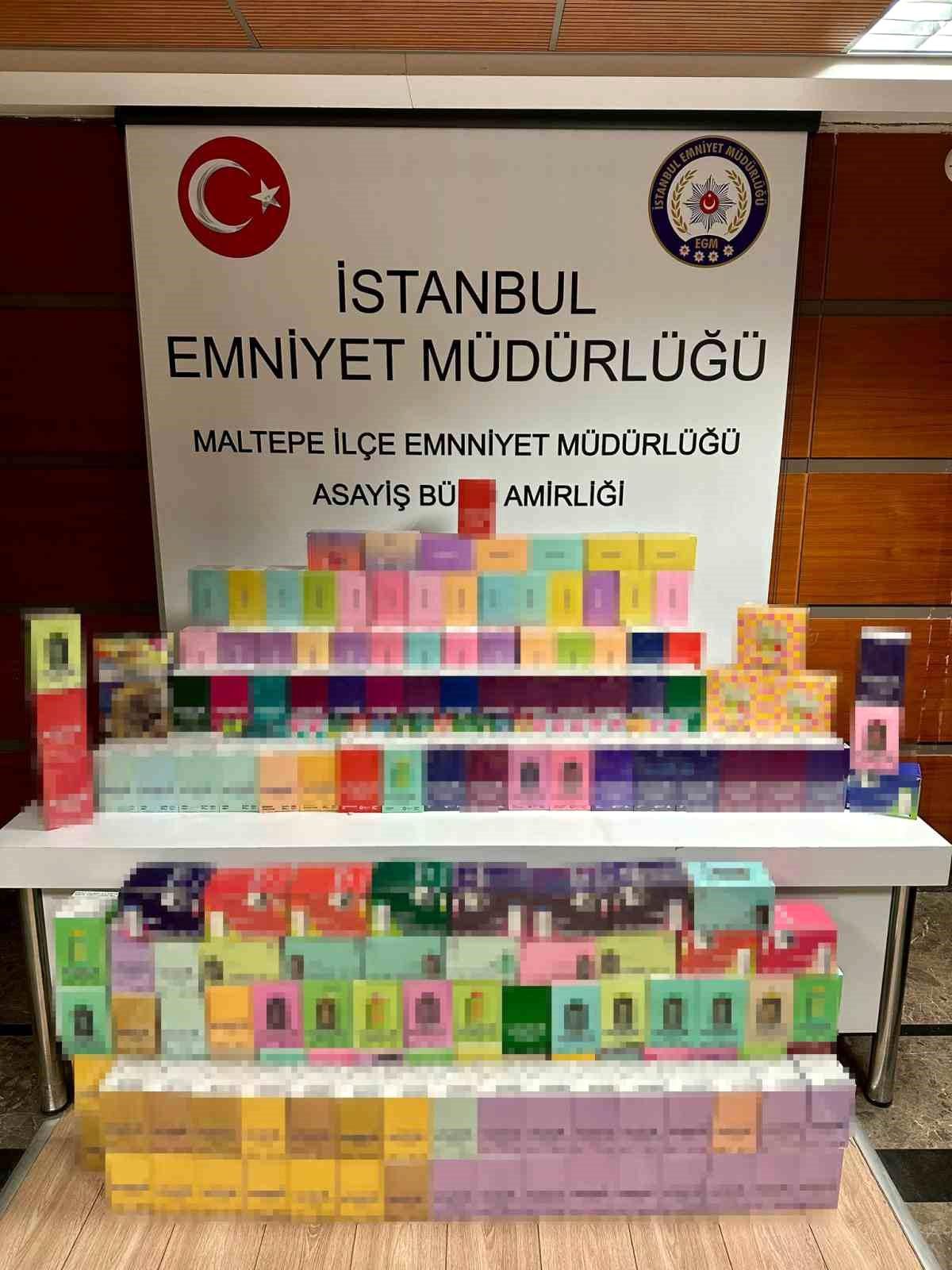 Kadıköy'de Kaçak Elektronik Sigara Operasyonu