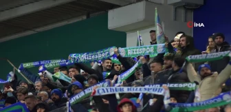 Çaykur Rizespor - Trabzonspor Maçı İlk Yarıda Berabere