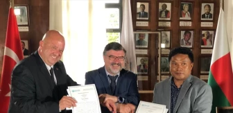 Yunus Emre Enstitüsü ile Madagaskar'daki Antananarivo Üniversitesi Arasında Mutabakat Zaptı İmzalandı