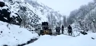 Batman'da Kar Yağışı Nedeniyle 35 Köy Yolu Ulaşıma Kapandı
