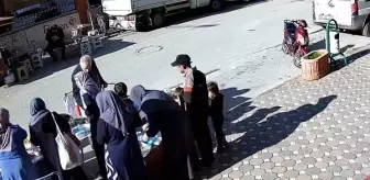 Çocuğuyla gezen hırsız yakalandı