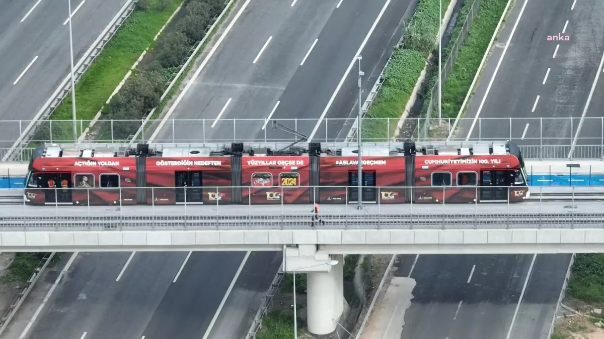 İzmir Çiğli Tramvayı Hizmete Açılıyor