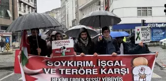 Rize'de Tıp Fakültesi Öğrencileri İsrail'in Gazze'ye Yönelik Saldırılarını Protesto Etti