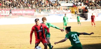 Vanspor FK, Serik Belediyespor'u 3-1 mağlup etti