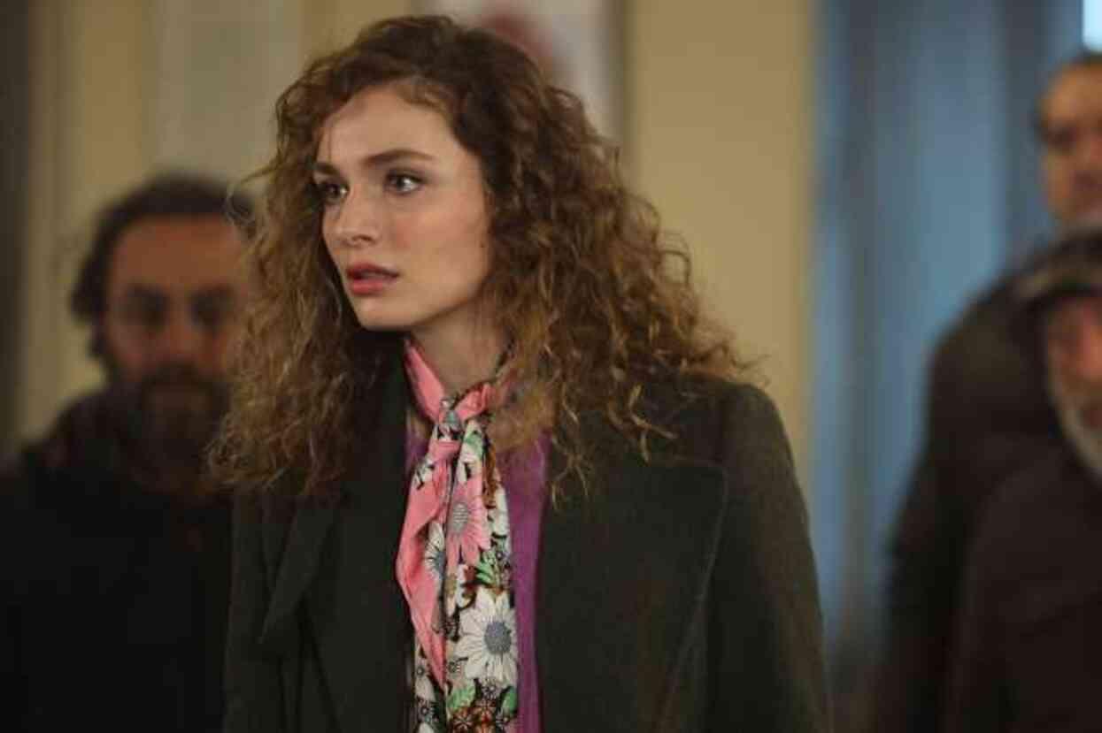 Taş Kağıt Makas Sıra Dışı Öyküsüyle Ağlatacak Taş Kağıt Makas Sıra Dışı Öyküsüyle Ağlatacak