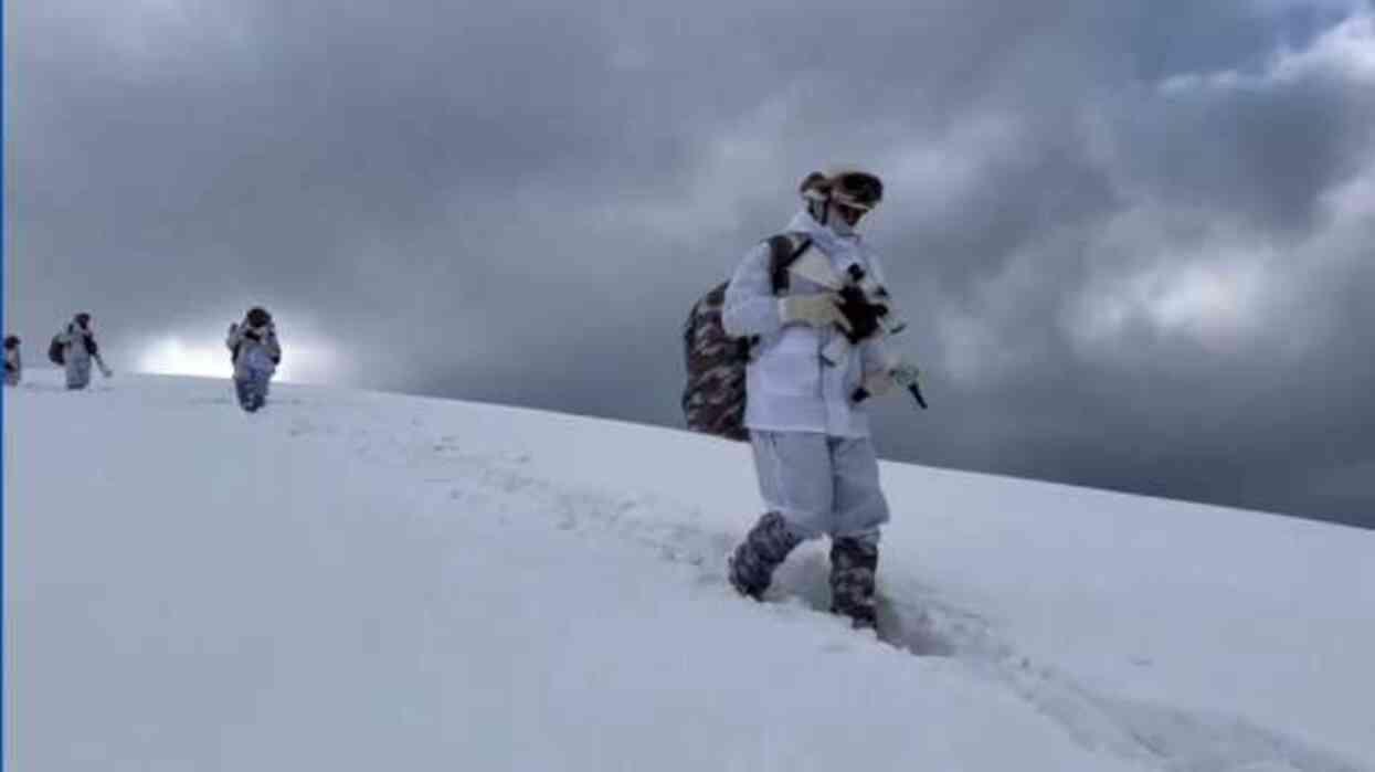 Terör örgütüne 7 ilde ağır darbe! 28 mağara imha edildi, 159 kg patlayıcı madde ele geçirildi Terör örgütüne 7 ilde ağır darbe! 28 mağara imha edildi, 159 kg patlayıcı madde ele geçirildi