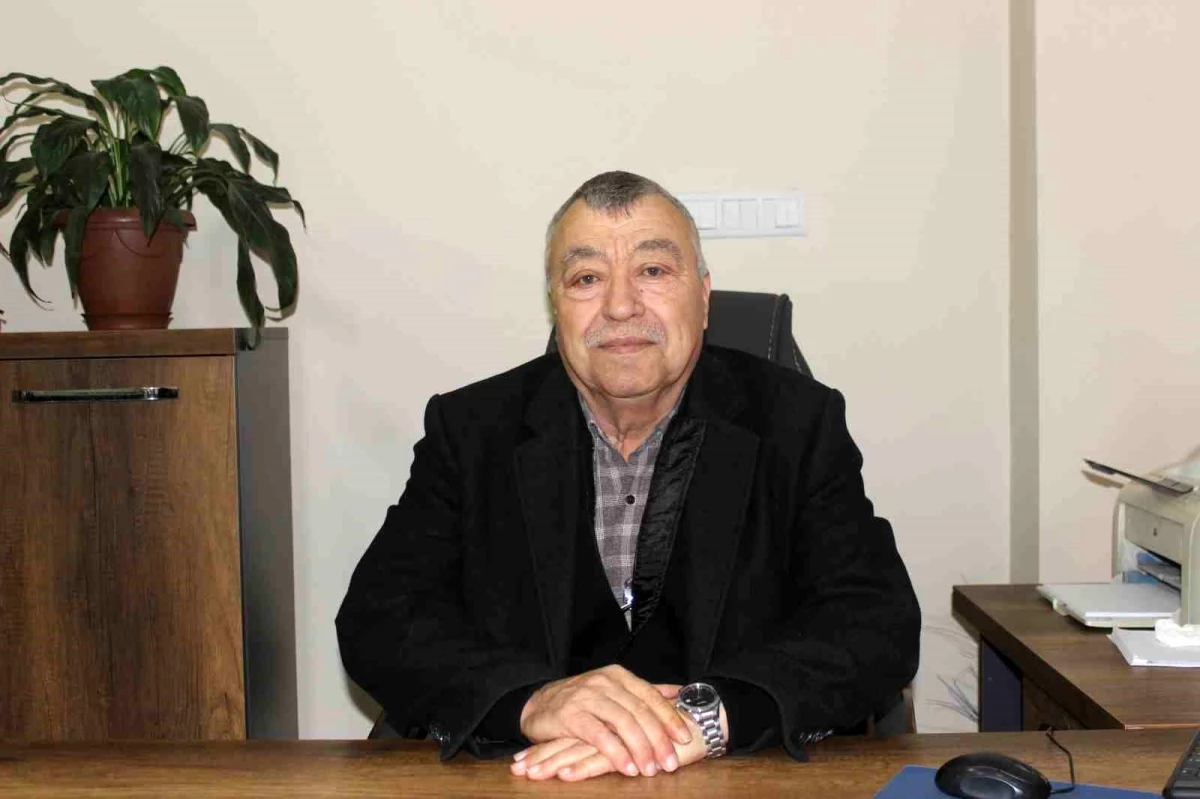 Sinop'un Türkeli ilçesinde uzun süre muhtarlık yapan kişi görevi bırakıyor