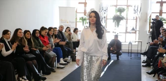 Diyarbakır'da moda tasarım öğrencilerinin hazırladığı kıyafetler sergilendi