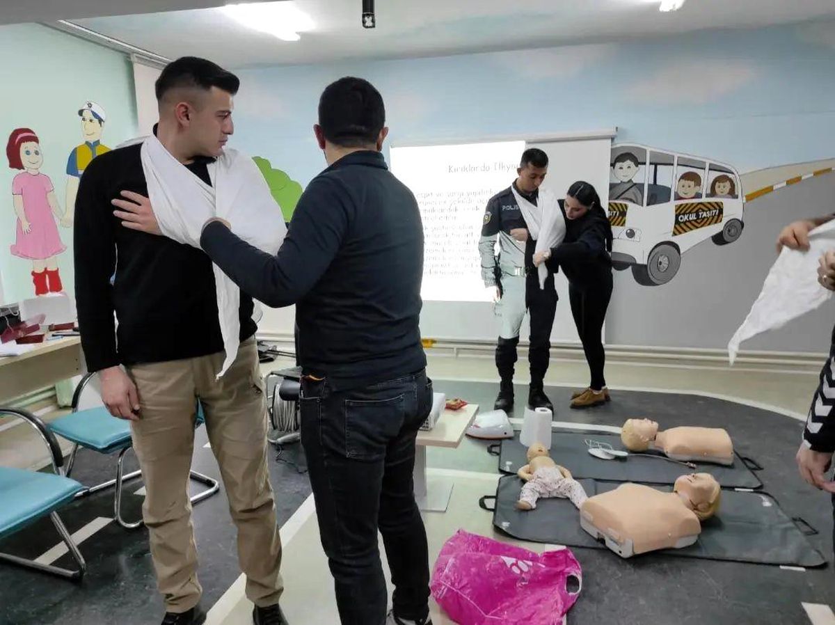 Vize İlçe Emniyet Müdürlüğü Personeline İlk Yardım Eğitimi Verildi