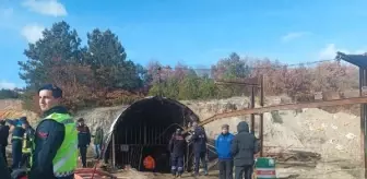 Kömür Ocağında Göçük: İşçi Mahsur Kaldı