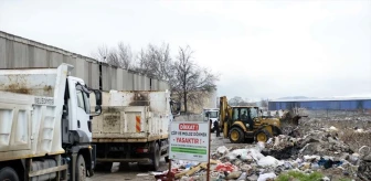 Osmangazi İlçe Belediyesi, kaçak çöp ve molozları temizledi