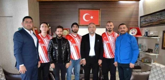 Zile Belediyespor, yeni transferlerini tanıttı