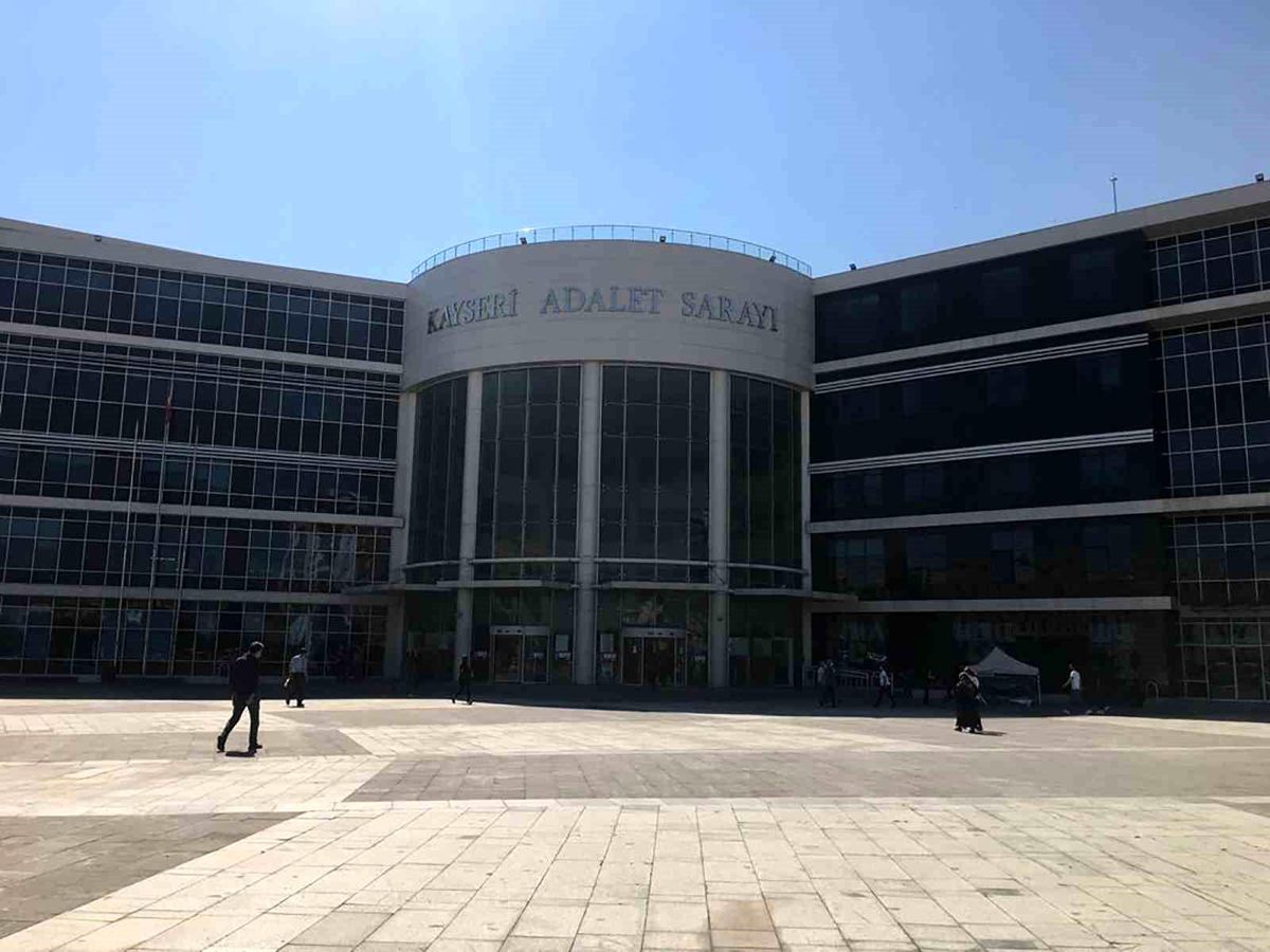 Kayseri'de 3 Haftalık Bebeğini Boğarak Öldüren Kadın Müebbet Hapis Cezasına Çarptırıldı