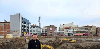 Aksaray Belediye Başkanı Evren Dinçer, 5 yılda 125 proje ve 10 milyarlık katma değer sağladıklarını belirtti