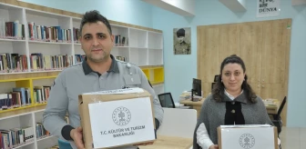 Gümüşhacıköy Halk Kütüphanesi Hastanede Kitaplık Kurdu