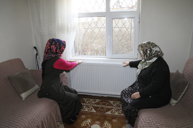 Konya'da Dar Gelirli Ailelerin Doğalgaz Sevinci: 1.371 Konutun Dönüşümü Tamamlandı