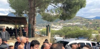 Şehit Jandarma Astsubayın Babası Ahmet Gür Toprağa Verildi