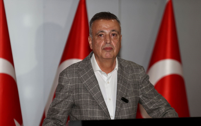 Ataşehir Belediye Başkanı Battal İlgezdi