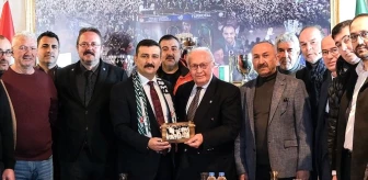 İYİ Parti Bursa Milletvekili ve Belediye Başkan Adayı Türkoğlu, Bursaspor'u ziyaret etti