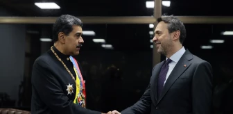 Enerji Bakanı Bayraktar, Venezuela Devlet Başkanı Maduro ile Görüştü