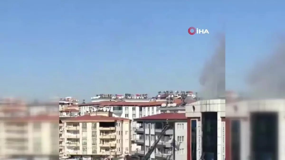 Gaziantep Tapu Müdürlüğü'nde yangın çıktı