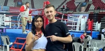 Ayşegül Arslanlı Özdemir Kick Boks Türkiye Şampiyonası'nda bronz madalya kazandı
