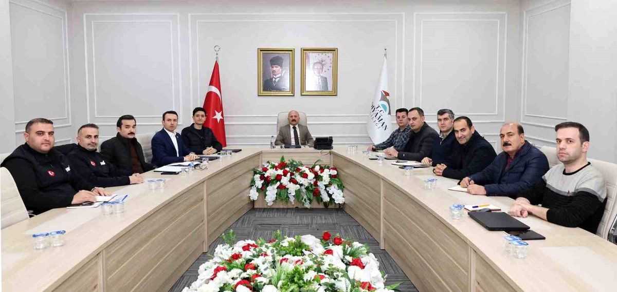 Adıyaman'da Vali Yardımcıları Haftalık Değerlendirme Toplantısı Gerçekleştirildi