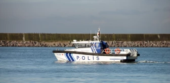 Zonguldak'ta Batan Geminin Kayıp Mürettebatı İçin Arama Çalışmaları Devam Ediyor