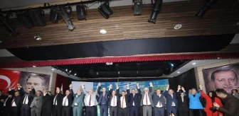 AK Parti Manisa'da Aday Tanıtım Töreni Yaptı