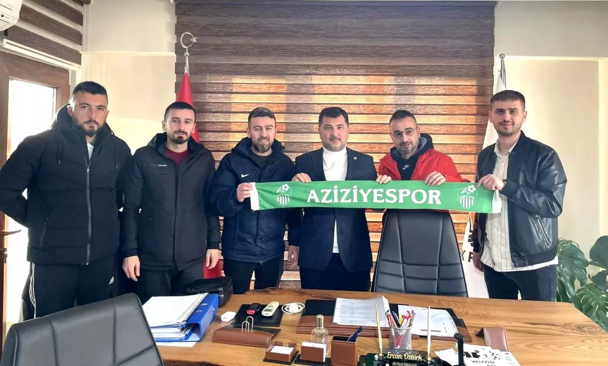 Aziziyespor Yönetimi Milletvekili Ercan Öztürk'ü Ziyaret Etti