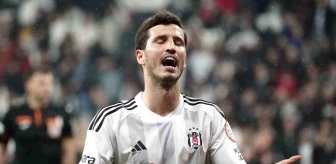 Beşiktaşlı Salih Uçan, sakatlığı nedeniyle bir süre takımdan ayrılacak