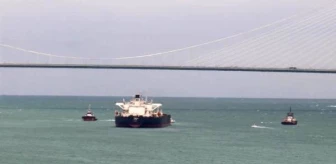İstanbul Boğazı'nda Gemi Denizaltı Kablolarına Zarar Verdi
