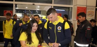 Fenerbahçe Antalyaspor Maçı İçin Antalya'ya Geldi