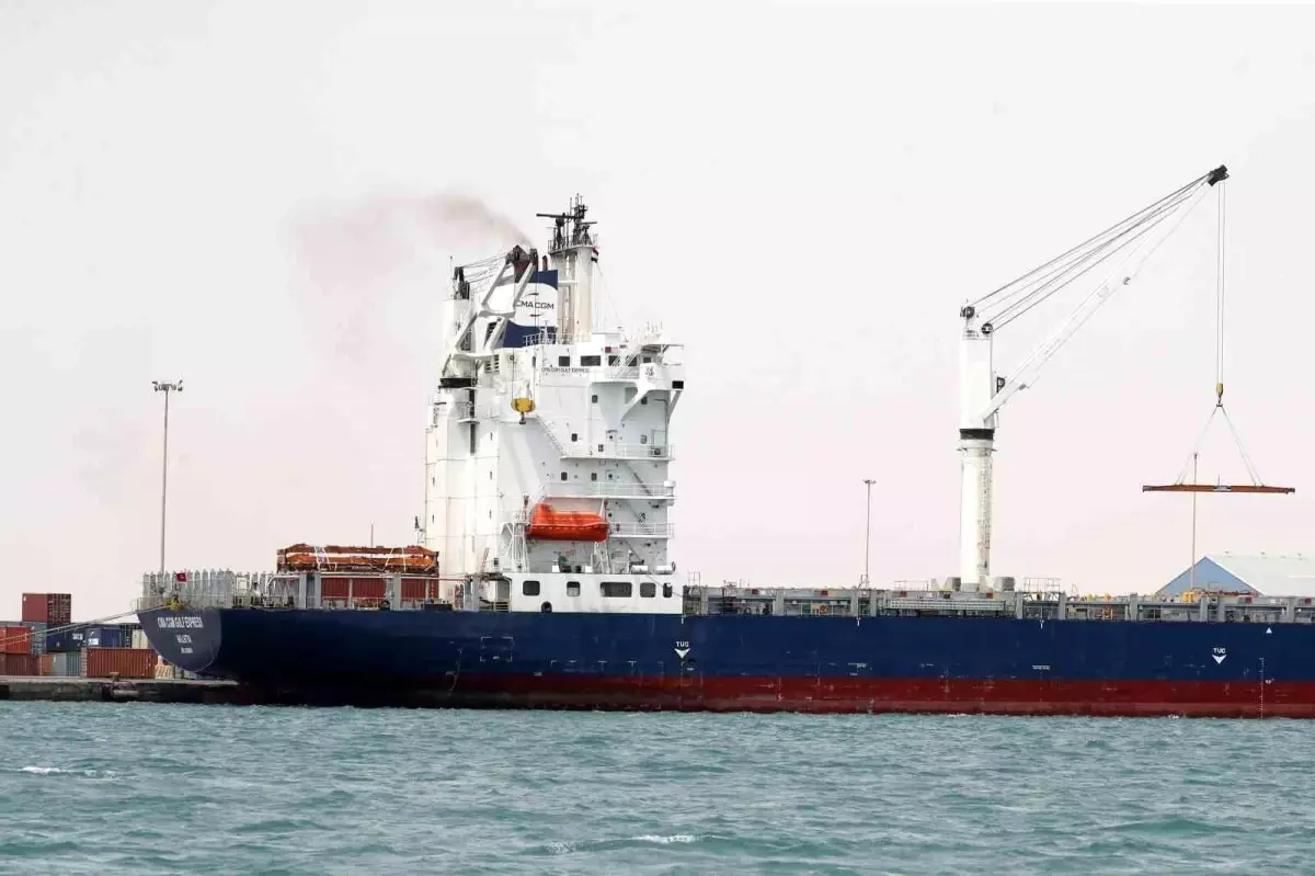 Fransız nakliye şirketi CMA CGM, Yemen'deki saldırılar nedeniyle sevkiyatları askıya aldı