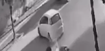 Söke'de motosiklet alev aldı, diğer sürücüler kurtardı