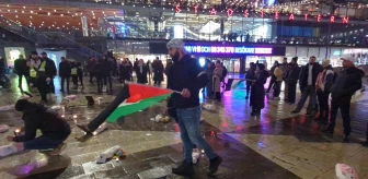 İsveç'te Filistin için gösteri yapıldı