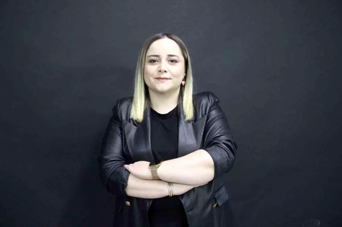 Diyetisyen Betül Öztürk: Sağlık problemleri nedeniyle zaman zaman kilo alıp veriyorum