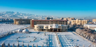 Kırgızistan-Türkiye Manas Üniversitesi'nde 56 bin 600 kişi Kırgızca ve Türkçe öğrendi