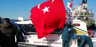 Çanakkale'de Şehit Gümrük Muhafaza Memuru Ahmet Serkan Yarımoğlu'nun Adını Taşıyan Bot Denize İndirildi
