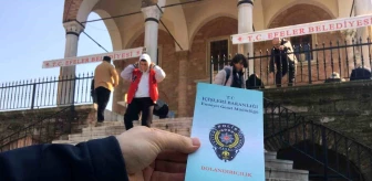 Aydın'da Cuma Namazı Çıkışında Dolandırıcılık Broşürü Dağıtıldı