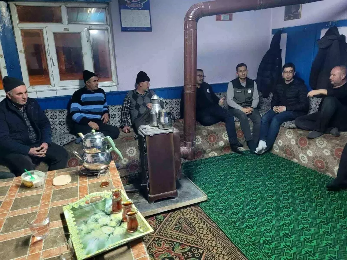 Afyonkarahisar Tarım ve Orman Müdürlüğü, gece eğitimlerine devam ediyor
