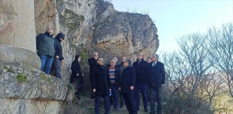 Sinop Valisi Boyabat ilçesinde tarihi mekanları inceledi